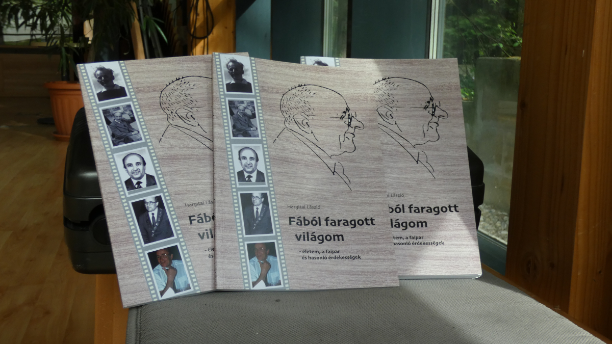 Hargitai László „fából faragott világa”